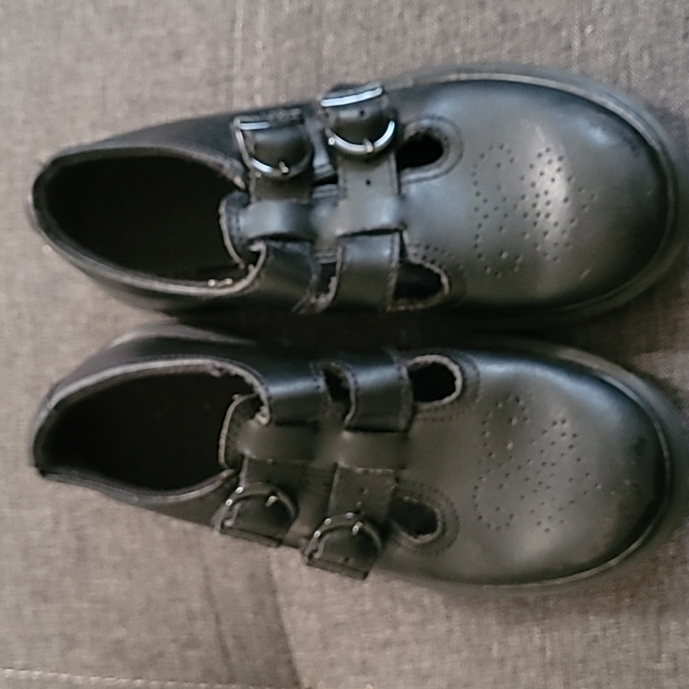 Doc Martens Mary Janes